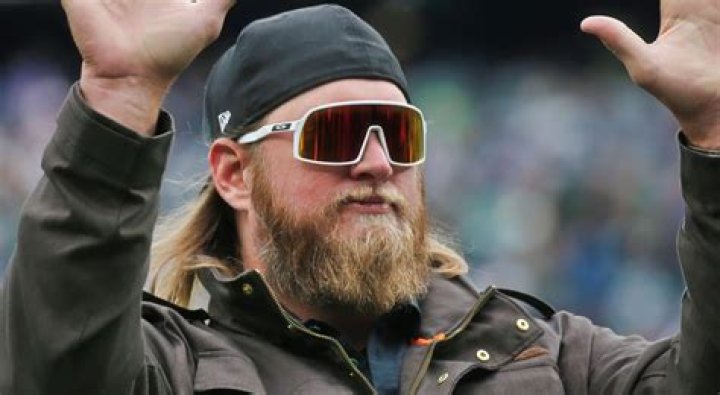 Unveiling The Wealth Of Nick Mangold: A Comprehensive Exploration